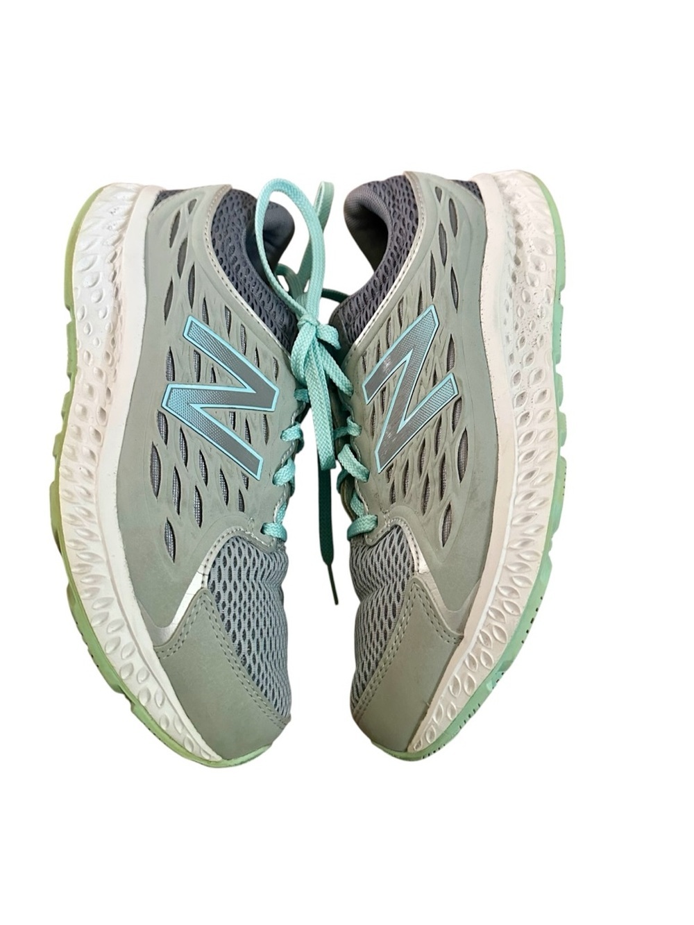 New Balance Woman’s Response 1.0  Light Green size 7.5